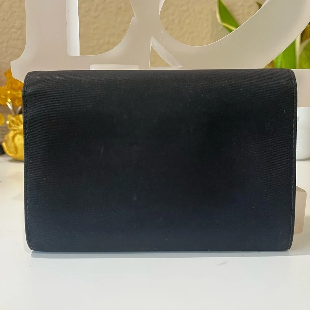 PRADA TESSUTO BLACK NYLON WALLET - Picture 2 of 15